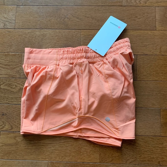 🍑LULULEMON HOTTY HOT LR SHORT 4”-GOLDEN APRICOT🍑 - Picture 10 of 13